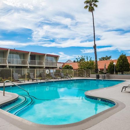 Travelodge By Wyndham Monterey Bay Luaran gambar